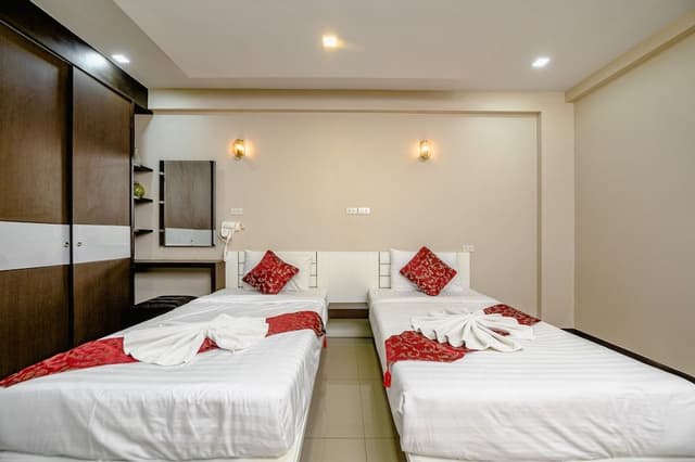 Standard Twin Room