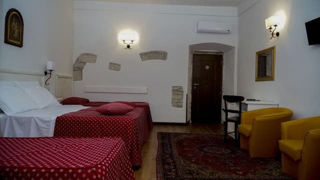 Quad Room