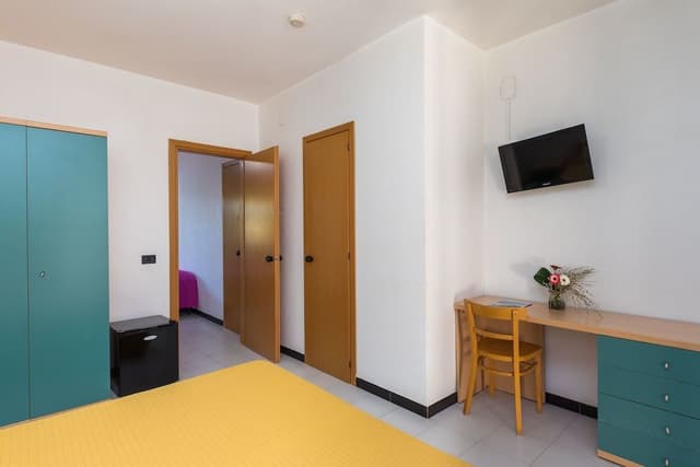 Family Room, Multiple Beds, Connecting Rooms (5 pax)