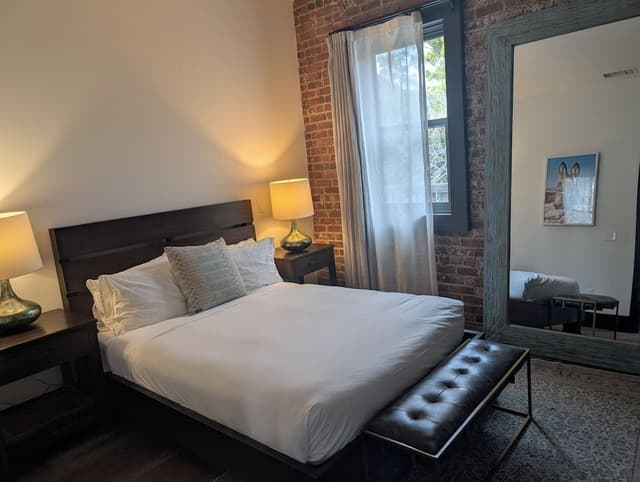 Vagabond Suite