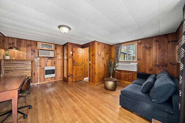 Executive Studio, 1 Queen Bed