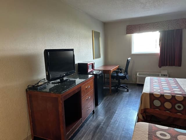 Standard Room, 1 King Bed, Non Smoking