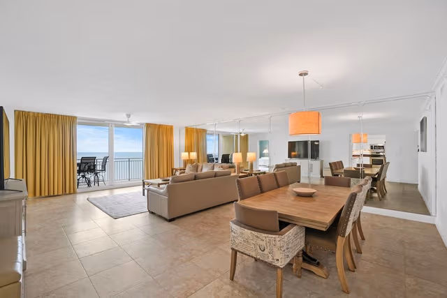 Condo, 3 Bedrooms, Sea View (2533)
