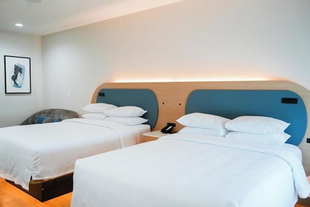 Premium Room, 2 Queen Beds, Kitchenette (Balcony)