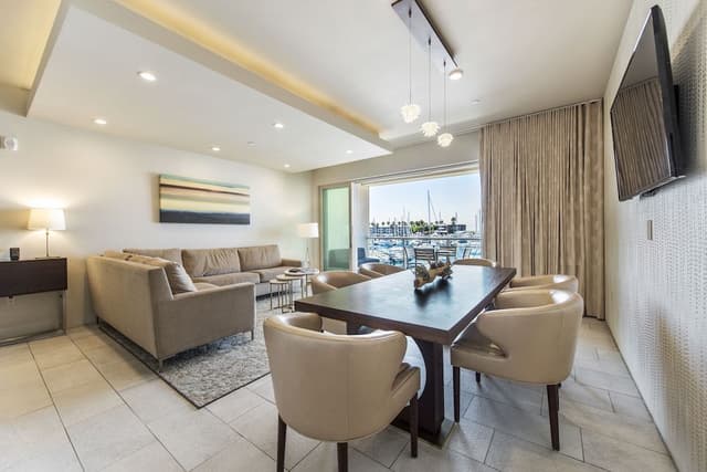Rose Penthouse
