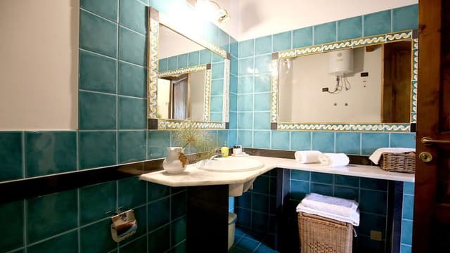Family Suite, Kitchen, Garden Area