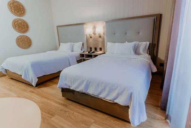 2 DOUBLE BEDS WITH BALCONY
