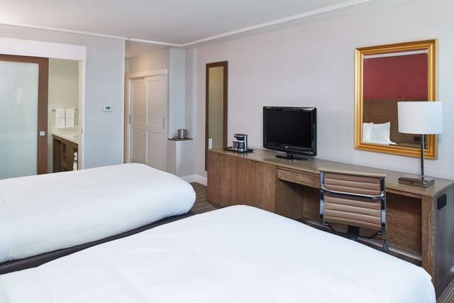 2 DOUBLE BEDS EXECUTIVE FLOOR