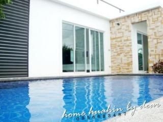 Home Taradol Pool Villa3