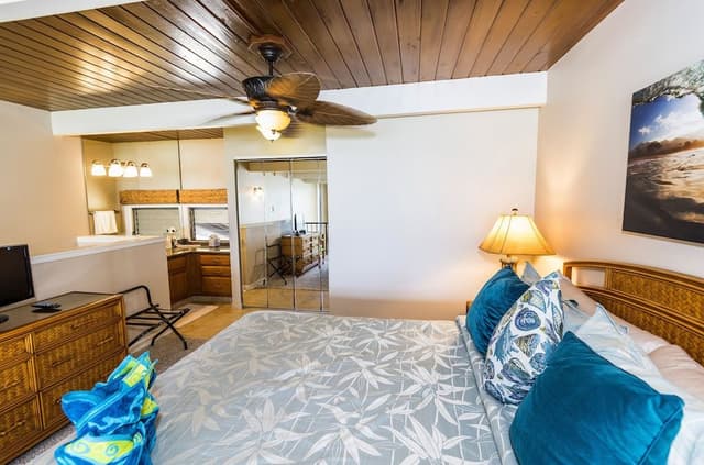 Condo, 2 Bedrooms