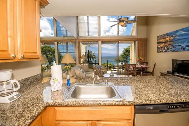 Condo, 2 Bedrooms