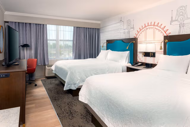 2 QUEEN BEDS NONSMOKING
