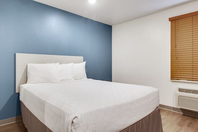 Suite, 1 Queen Bed, Non Smoking