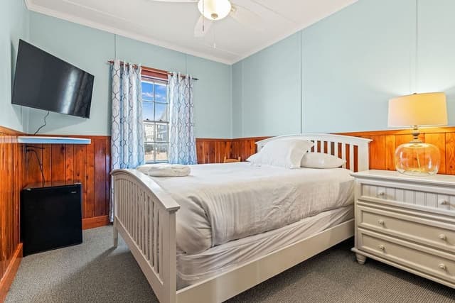 Premium Room, 1 Queen Bed
