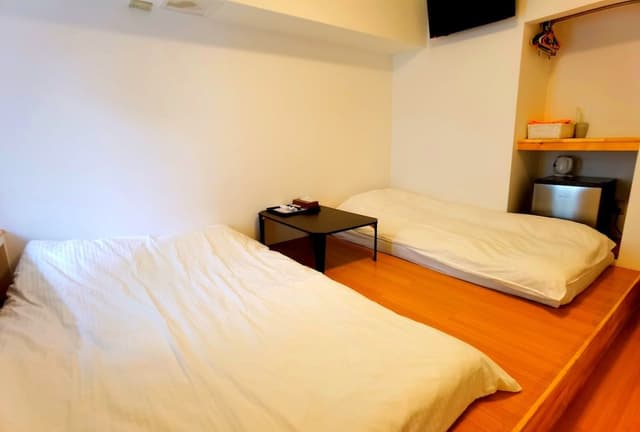 Basic Triple Room