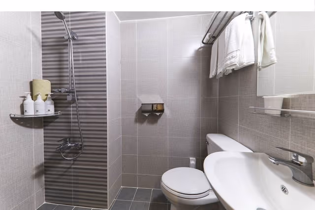 Family Twin Room