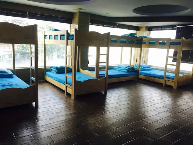 Shared Dormitory, Men only (18 persons)
