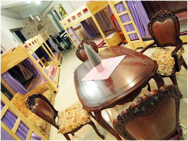 Shared Dormitory, Women only (14 persons)