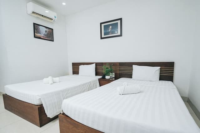 Superior Twin Room, No Windows
