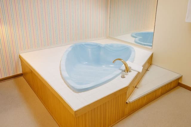 Suite, 1 King Bed
