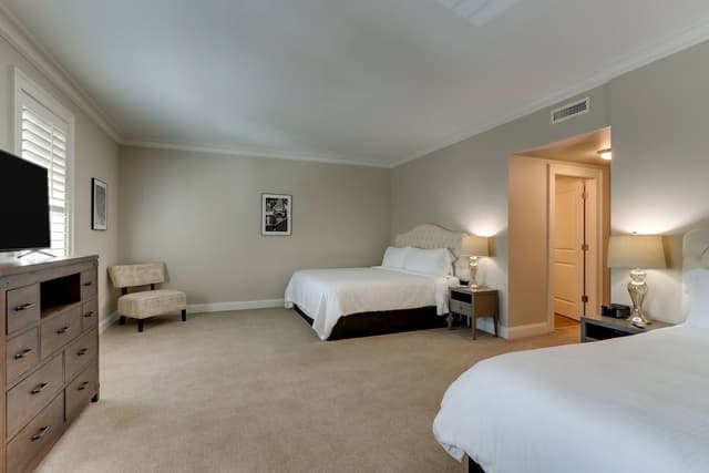 Executive King and Queen Suite