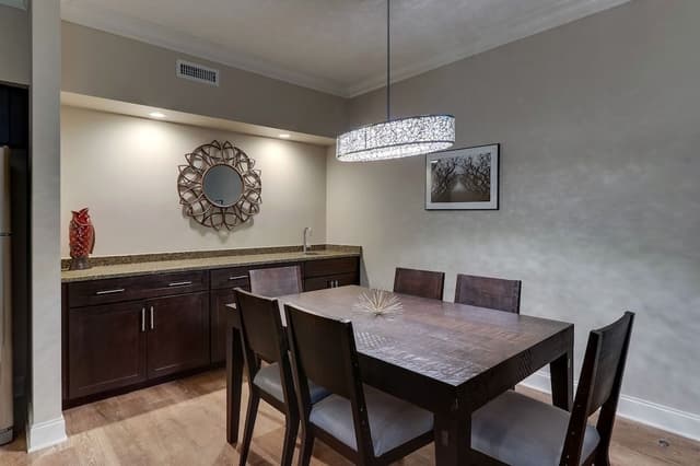 Executive King and Queen Suite