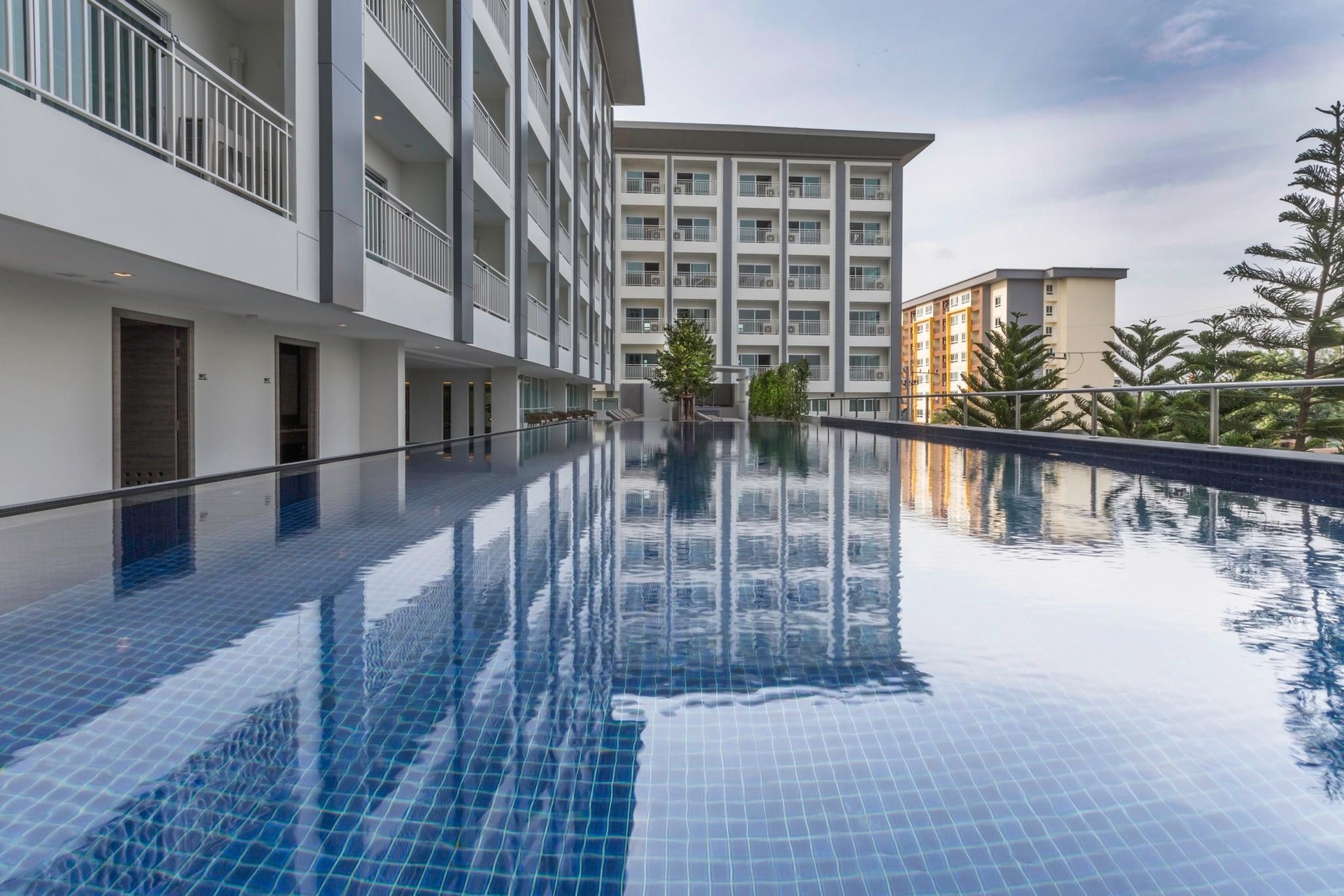 แคนทารี โฮเทล อมตะ บางปะกง (Kantary Hotel Amata Bangpakong)1