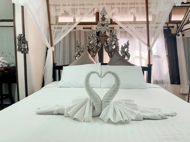 Deluxe Room, 1 King Bed