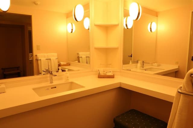 Deluxe King Room, Non-Smoking, Half board, Dinner Buffet (Dinner Start Time 5 P.M.)