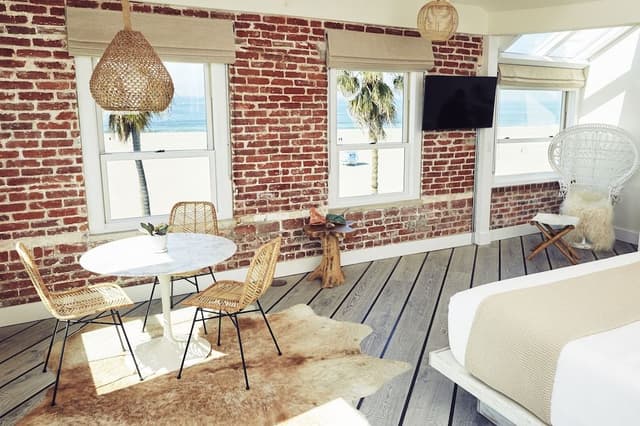 Ocean Front PH Bungalow