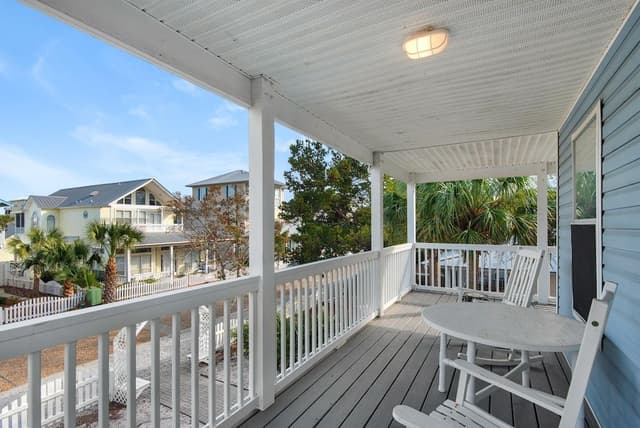 House, Multiple Beds (Beach House of Stress Relief)