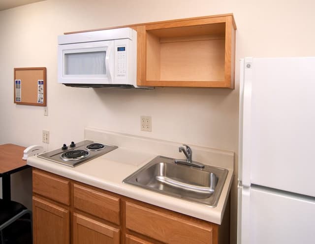 Deluxe Studio Suite, 1 Queen Bed with Sofa bed, Accessible, Non Smoking (Bathtub)