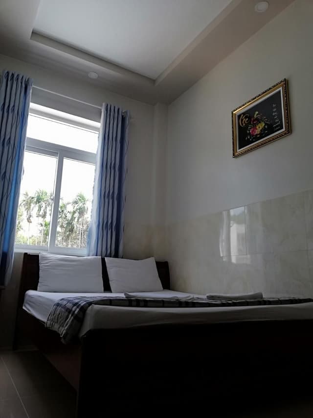 Standard Fan - Double Bed