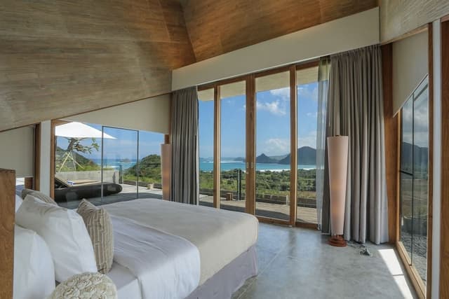 Presidential Suite, 1 King Bed, Ocean View, Sea Facing