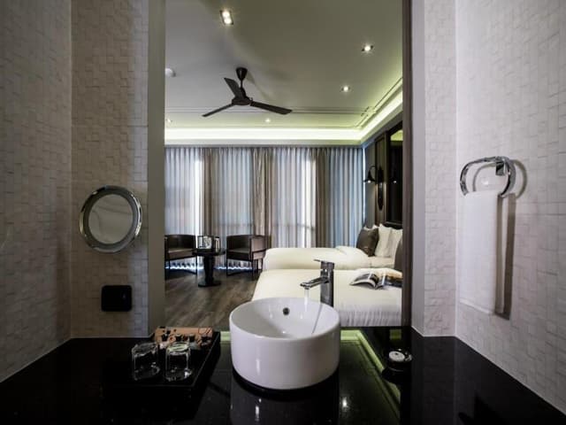 Premier Room