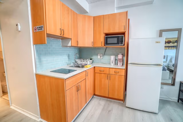 Premium Studio, Multiple Beds, Non Smoking, Kitchenette