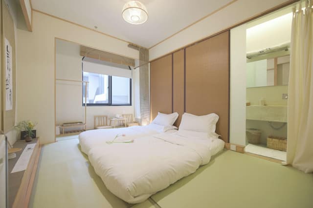 Japanese Style Twin Room with 2 Single Beds and Flooring