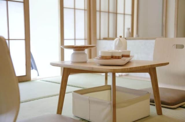 Japanese Executive Suite