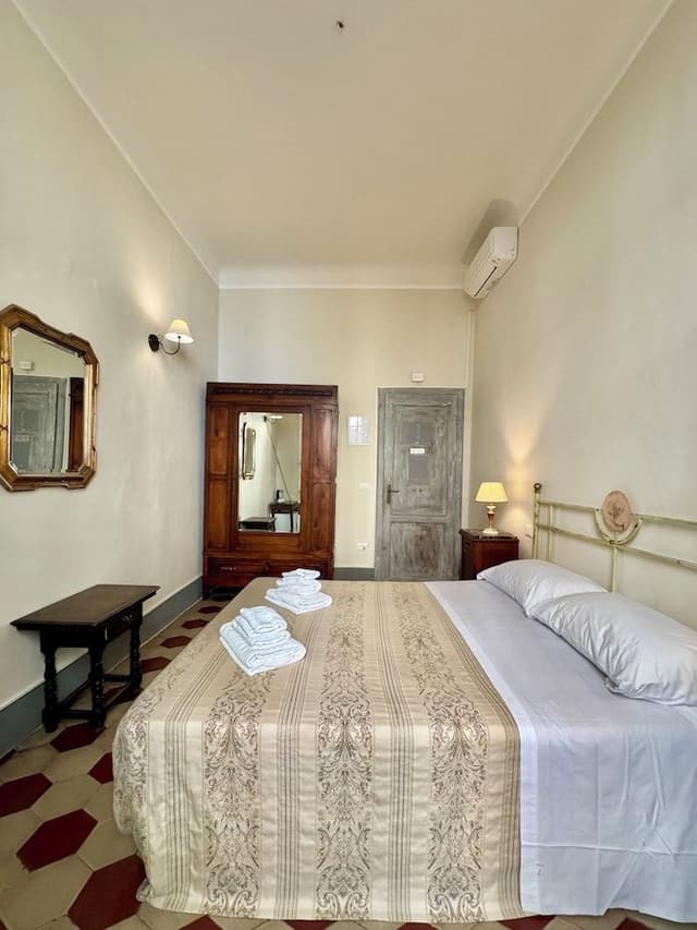 Double Room, Private Bathroom (External)
