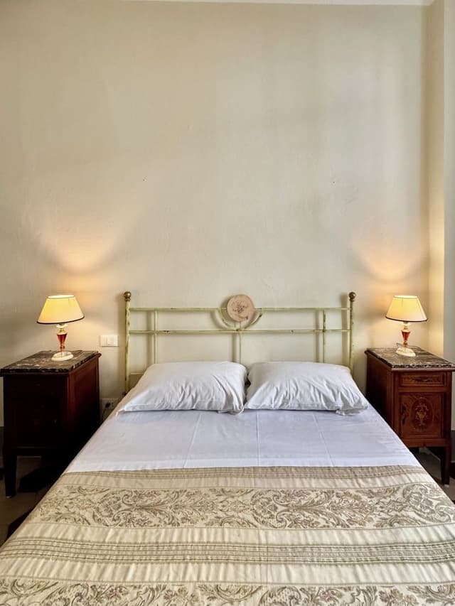 Double Room, Private Bathroom (External)