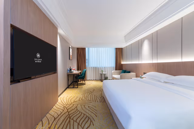 Superior King Bed