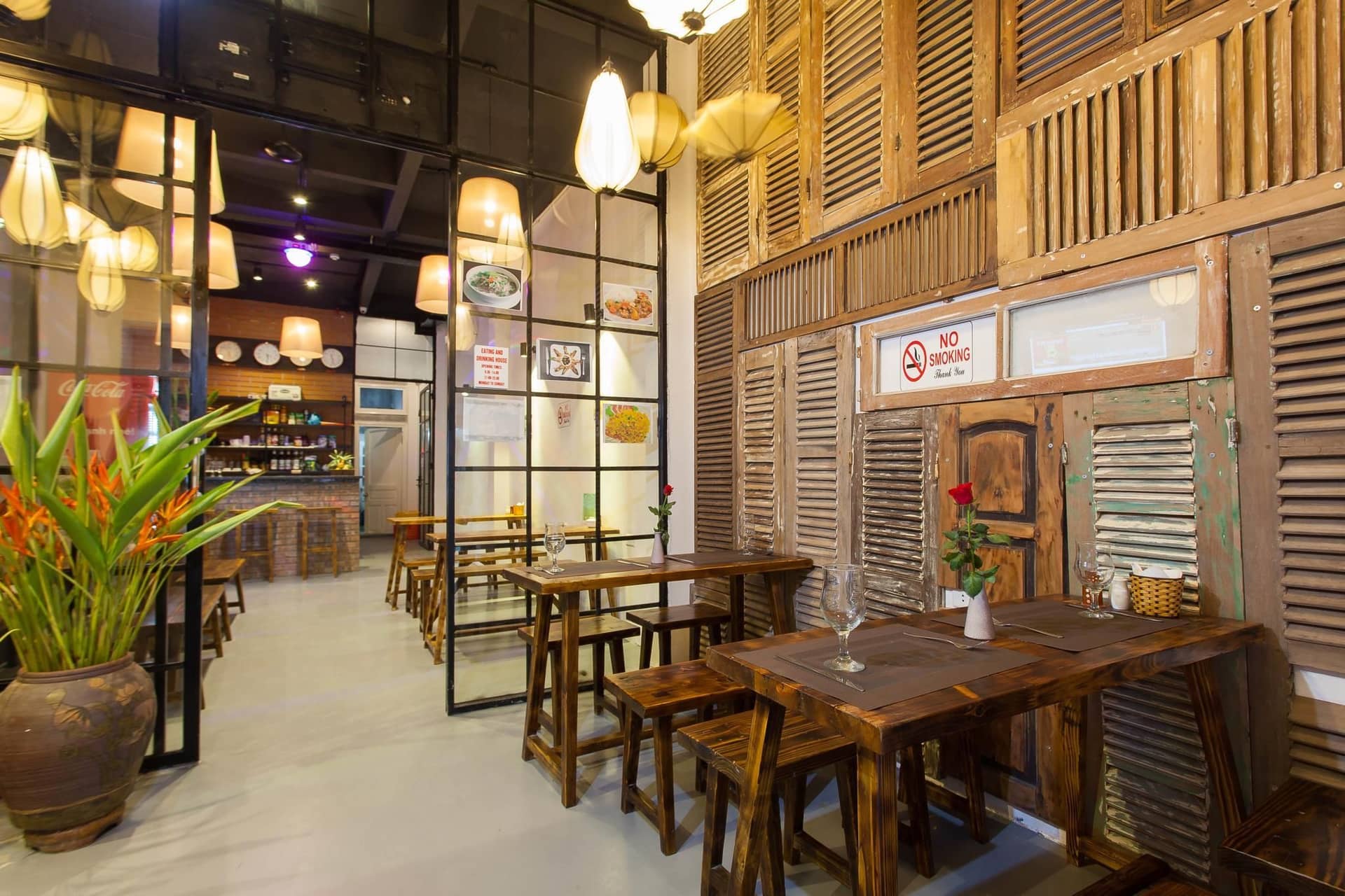 Luxury Backpackers Luxury Backpackers
