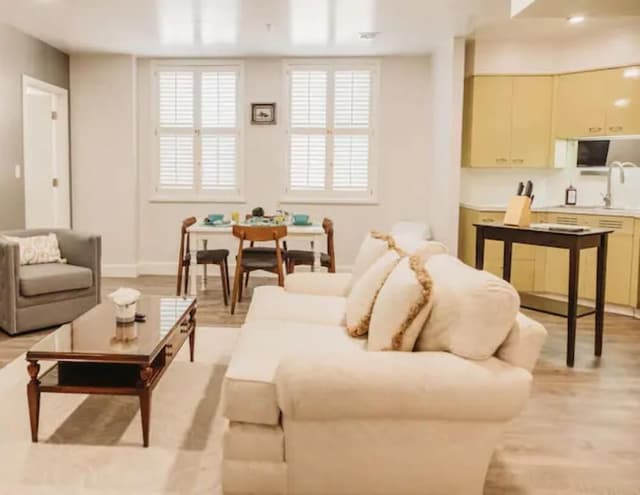 Deluxe Apartment, 2 Bedrooms, City View