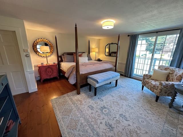 Premier Room
