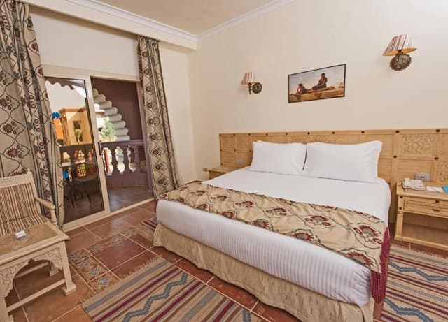 Standard Room with Pool View or Partial Sea View