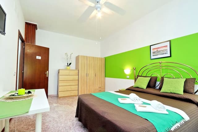 Standard Double Room, Shared Bathroom