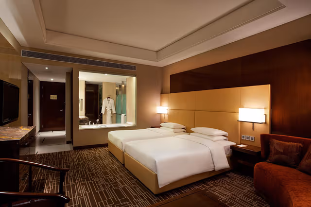 2 Twin Beds