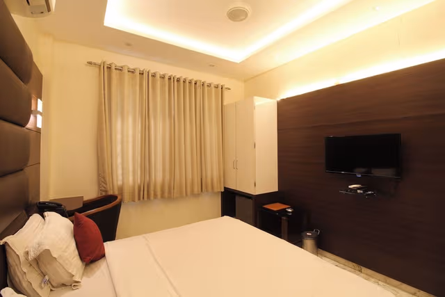Special Super Delux AC Room