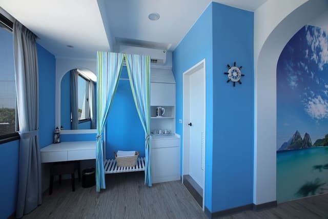 Standard Triple Room (Ocean)