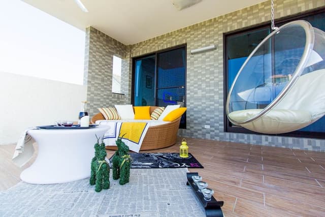 House, 5 Bedrooms
